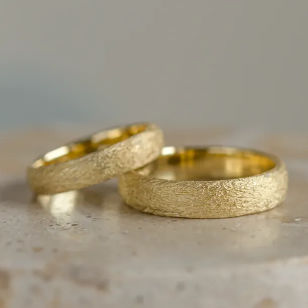 Wedding rings with unusual surface MARTAS Image