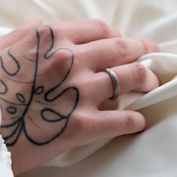 Wedding rings with unusual surface MARTAS Image