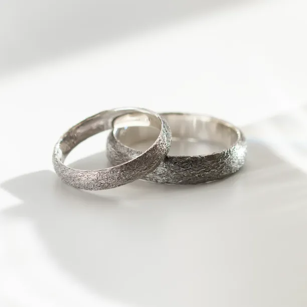 Wedding rings with unusual surface MARTAS Image