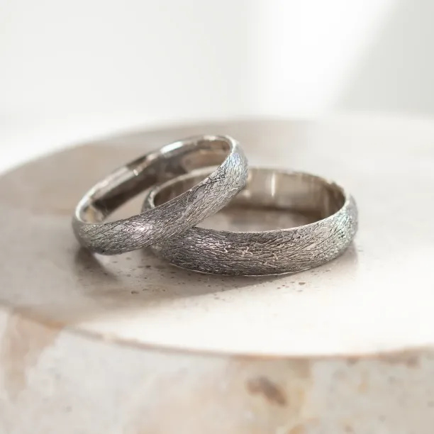 Wedding rings with unusual surface MARTAS Image