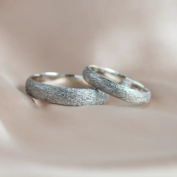 Wedding rings with unusual surface MARTAS Image