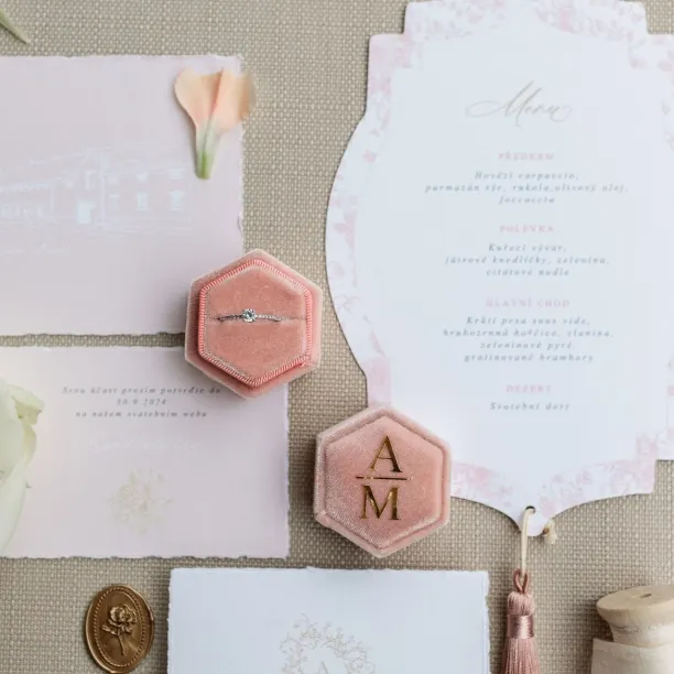 Gold engagement ring with diamonds KATVI Image