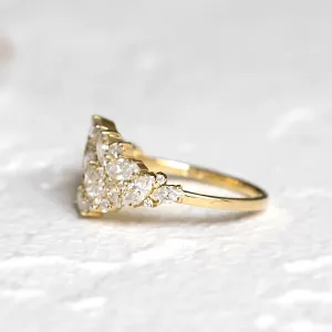Luxury moissanite cluster ring VALENTINA Thumbnail