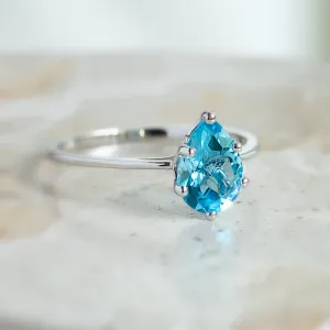 Gold ring with blue topaz OLLY Thumbnail
