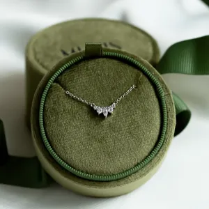 Gold cluster necklace with lab created diamonds JESSICA Thumbnail