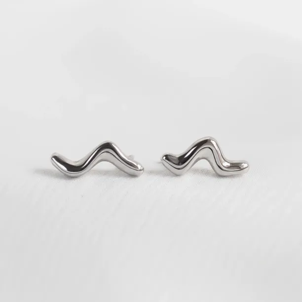 Minimalist gold earrings waves MIGNON Image