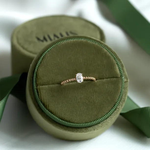 Minimalist beaded ball ring with moissanite CARLIN Image
