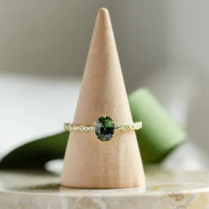Vintage engagement ring with green sapphire and diamonds MADDIE Thumbnail