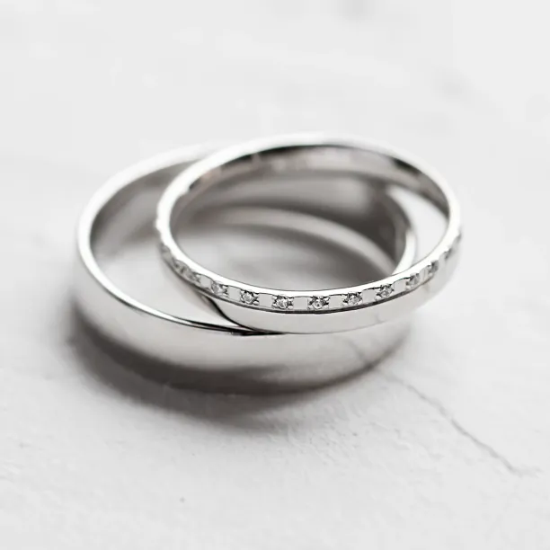 Minimalist diamond wedding rings TRADIZIONE Image