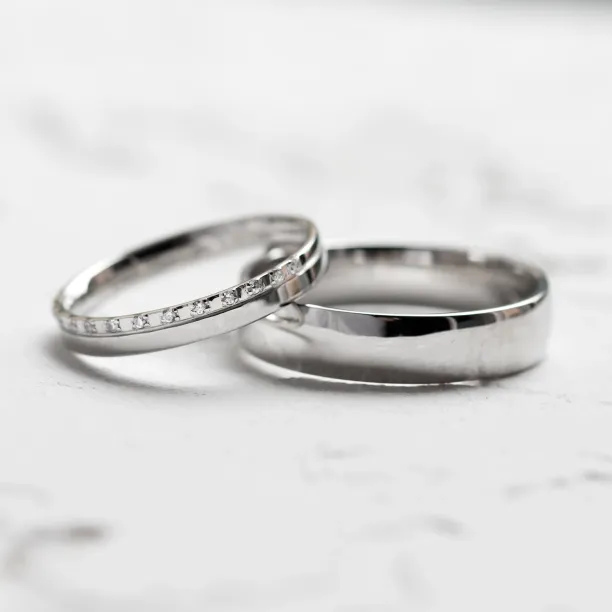 Minimalist diamond wedding rings TRADIZIONE Image