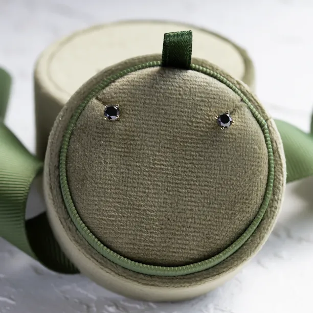 Black diamond stud earrings BLADELL Image