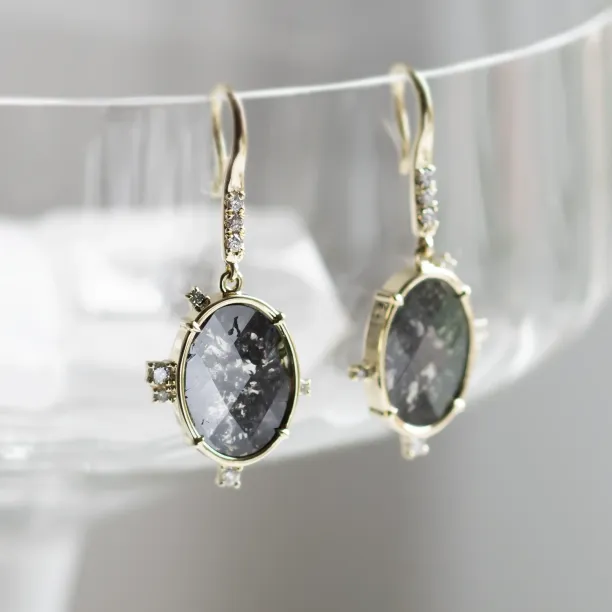 Salt and pepper diamond vintage earrings MARIBEL Image