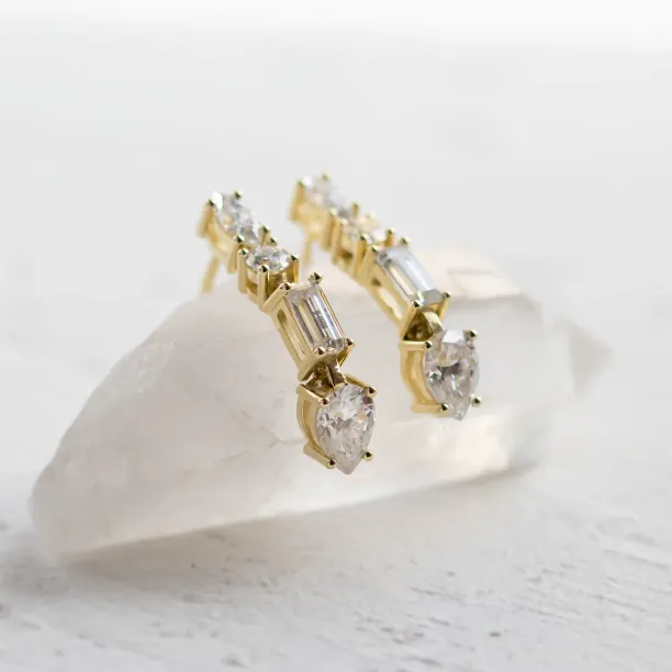 Dangle moissanite earrings MARINA Image