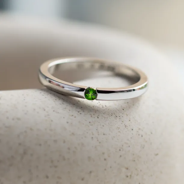 Minimalist solitaire lab-grown emerald ring LINA Image