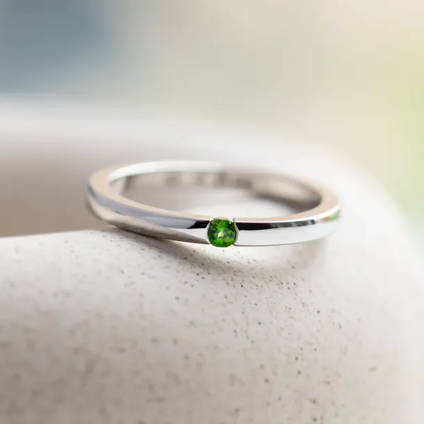 Minimalist solitaire lab-grown emerald ring LINA Image