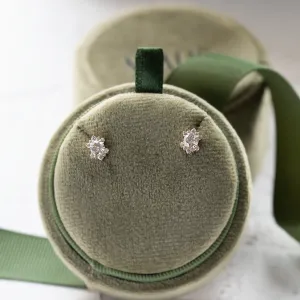 Lab grown diamond stud earrings AMOREA Thumbnail