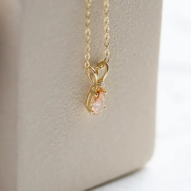 Gold pendant with orange lab grown diamond and classic diamond SOLARIS Image