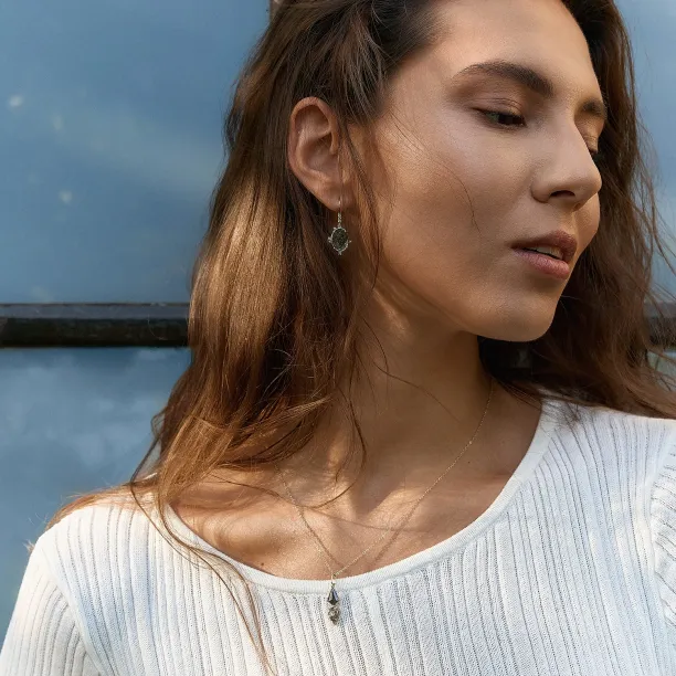 Extravagant salt and pepper diamond necklace SIGNATURE Image