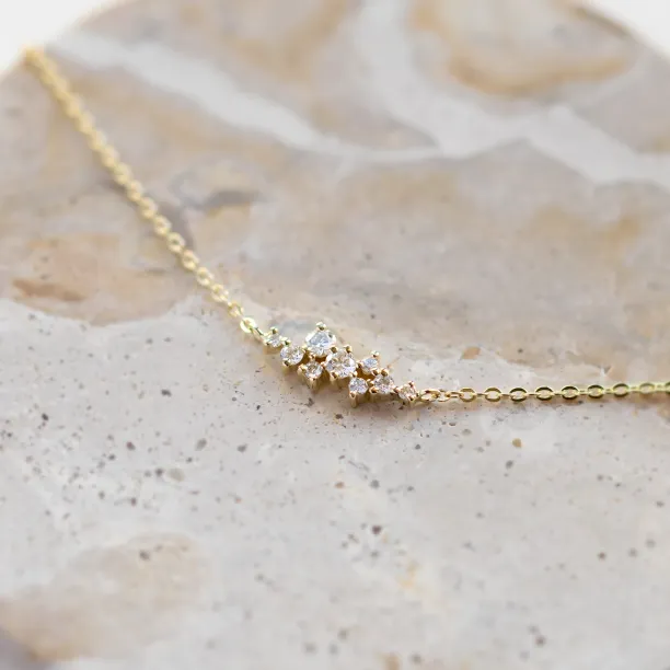 Lab-grown diamond cluster necklace KLAREEN Image