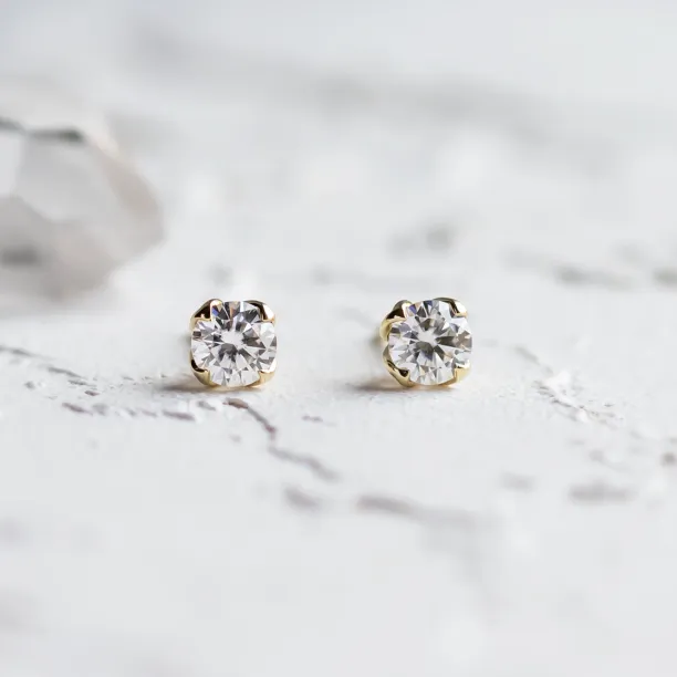 Minimalist moissanite earrings LUMIA Image