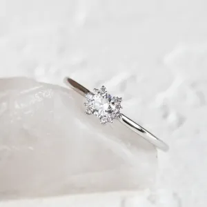 Lab-grown diamond vintage ring MANNA Thumbnail