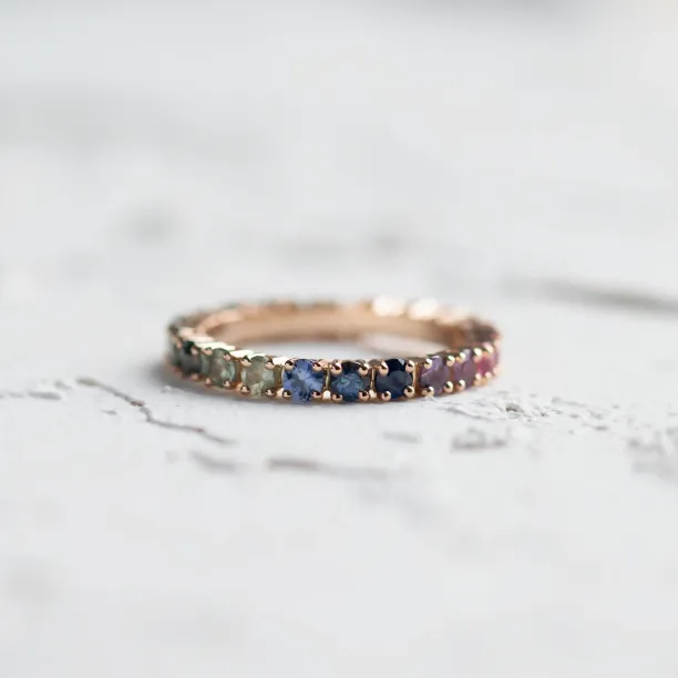 Rainbow sapphire ring MOSAIC Image