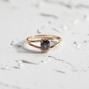 Unique salt and pepper and natural diamond ring SALOMINA Thumbnail