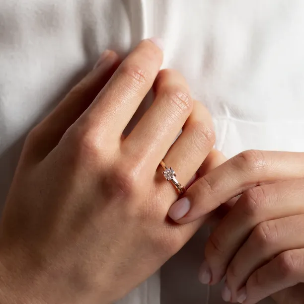 Twig moissanite engagement ring DREMIE Image