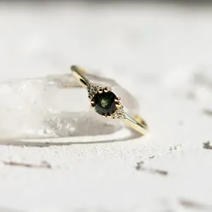 Green sapphire and diamond engagement ring MONNADA Thumbnail