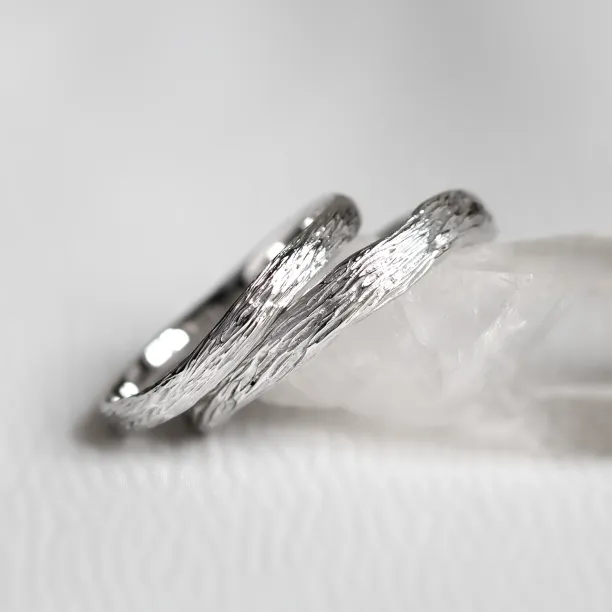 Platinum twig wedding rings MIOS Image