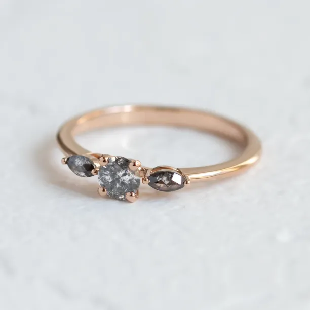 Salt and pepper diamond ring RINA Image