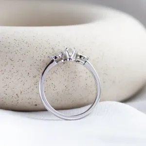 Diamond engagement ring DARA Thumbnail