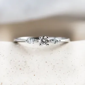 Diamond engagement ring DARA