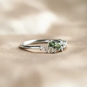 Diamond and green sapphire gold cluster ring CLARIX Thumbnail