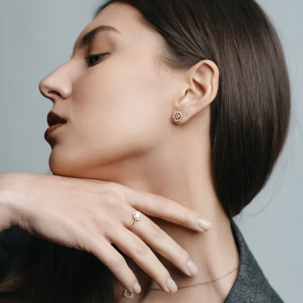 Lab-grown diamond earrings with interchangeable gemstones KYLE Image