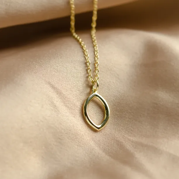 Open marquise shape pendant and necklace HILARY Image