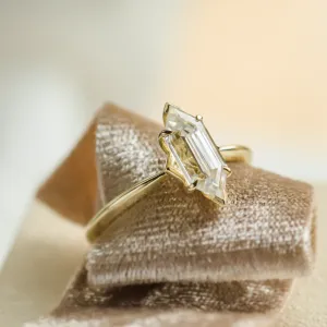 Elongated hexagon cut moissanite engagement ring CATELYN Thumbnail