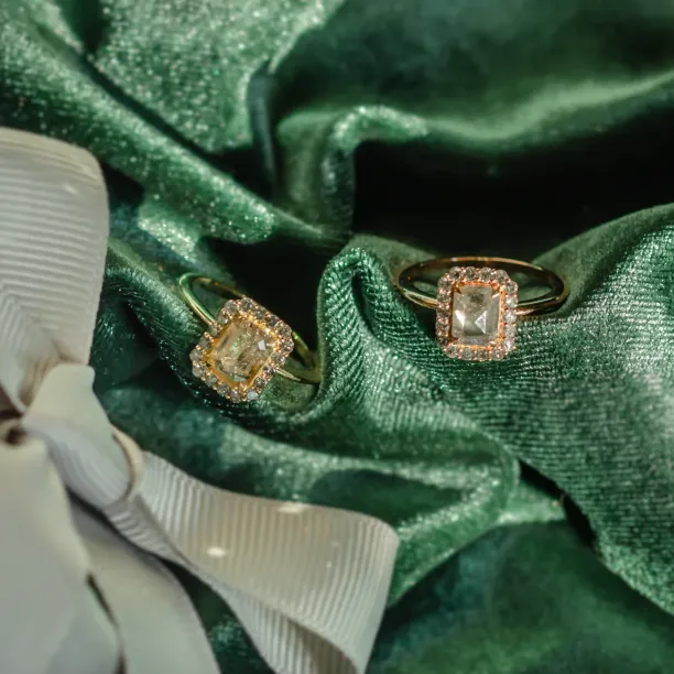 Emerald shape salt and pepper diamond ring LUCIA Image