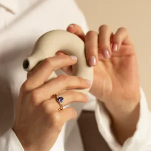 Oval tanzanite engagement ring FIORA Thumbnail