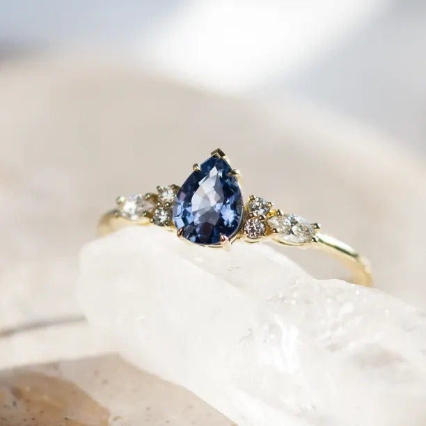 Blue sapphire and diamond engagement ring EVELYN Image