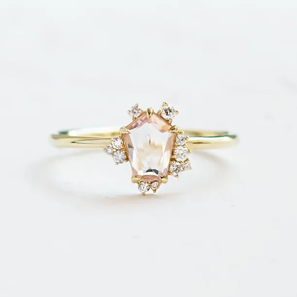 Light pink sapphire engagement ring MEREDITH Image