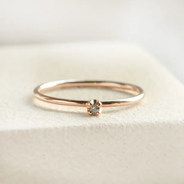 Tiny salt and pepper diamond ring ZORA Image