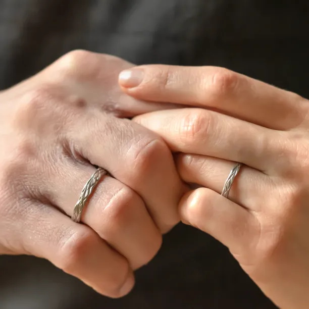 Unique textured wedding rings KIRSTEN Image