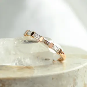 Stackable moissanite ring VANNES Thumbnail