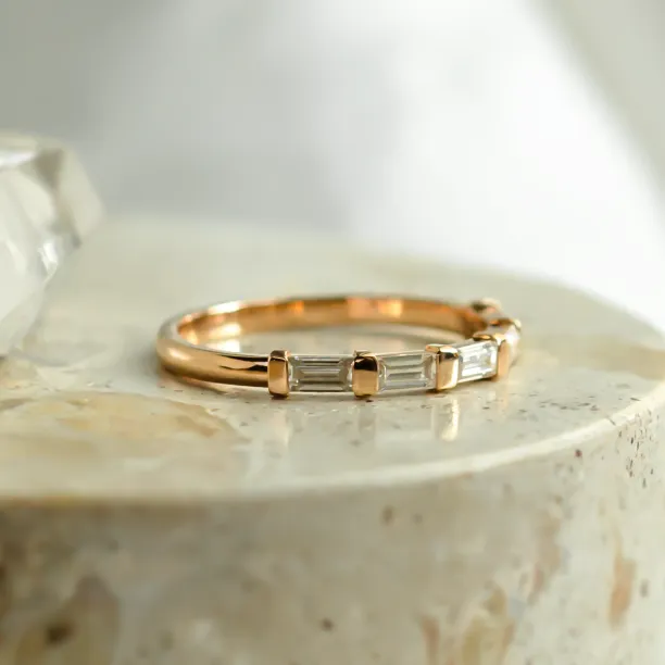 Stackable moissanite ring VANNES Image