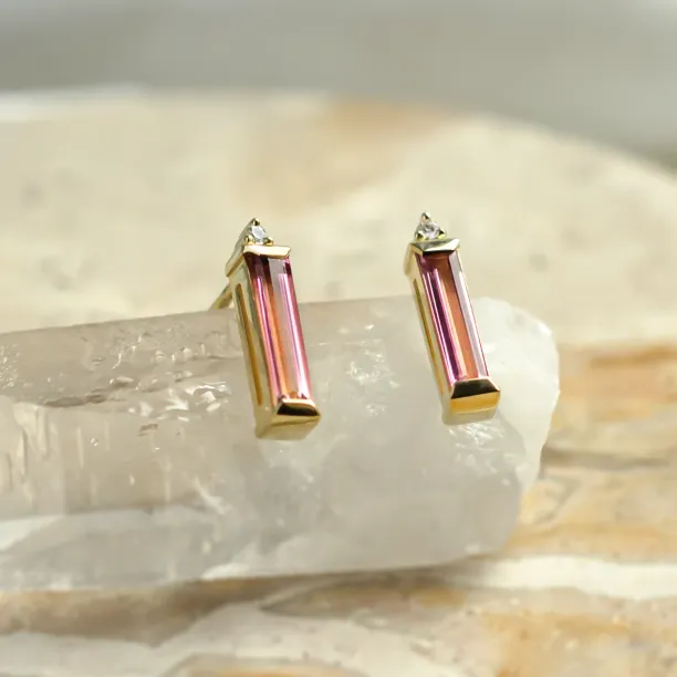 Pink sapphire and diamond stud earrings QUINN Image