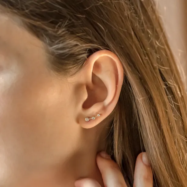 Minimalist diamond earrings MARIAN Image