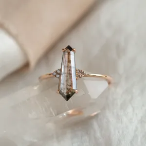 Ring with lab-grown salt and pepper diamond and classic diamonds GOTH Thumbnail