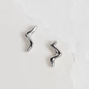 Minimalist gold earrings waves MIGNON Thumbnail
