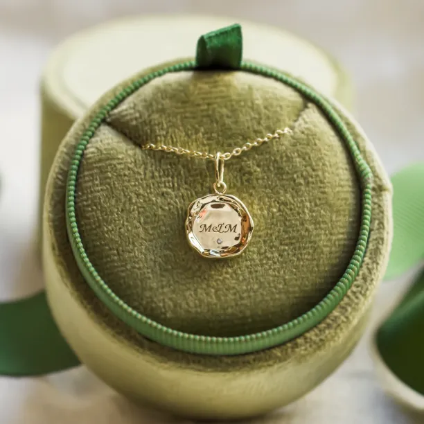 Personalised diamond necklace COLETTE Image